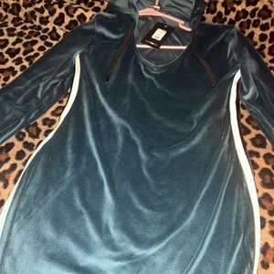 Long sleeve hooded dress